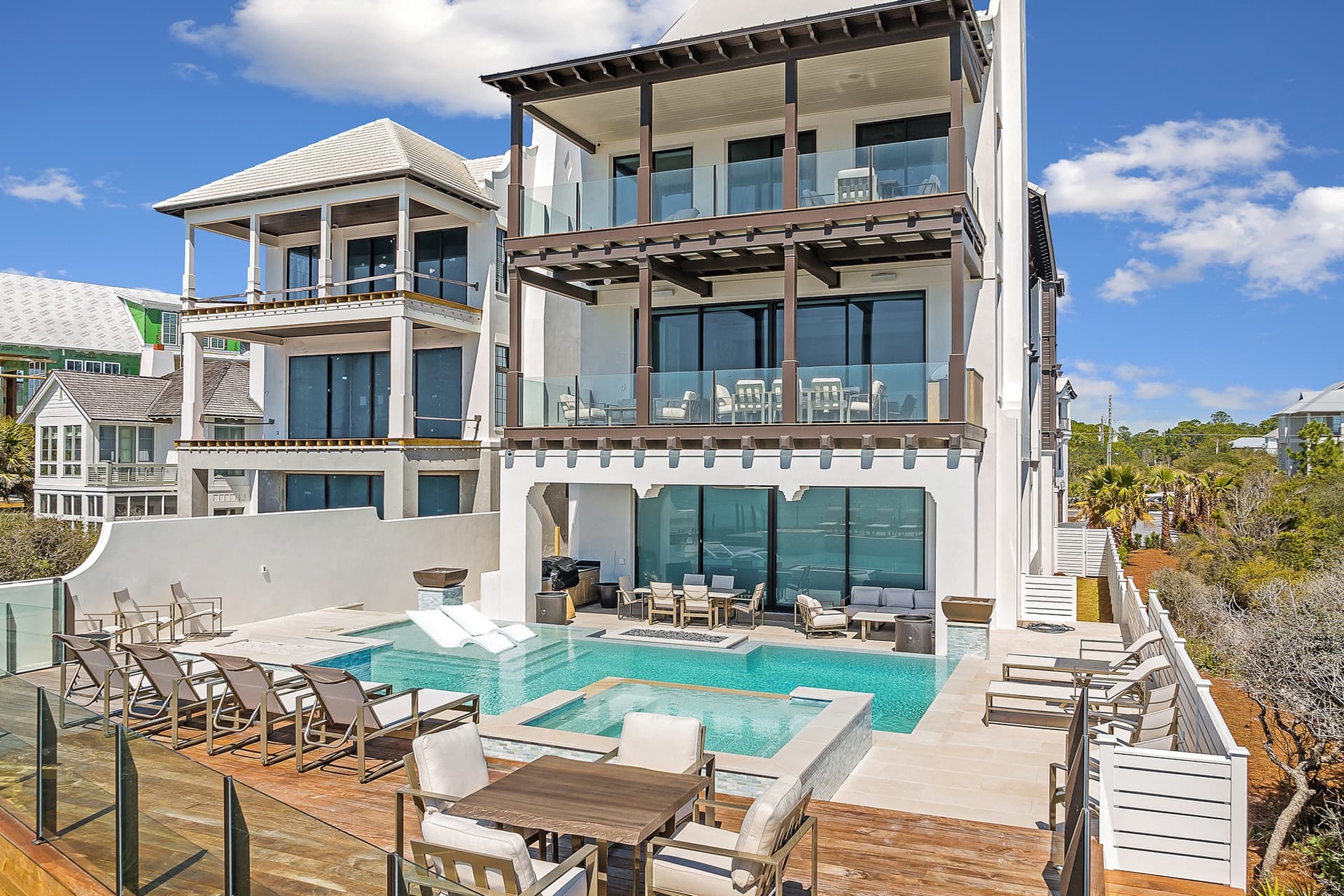 Gulf Front Sanctuary - Image 54