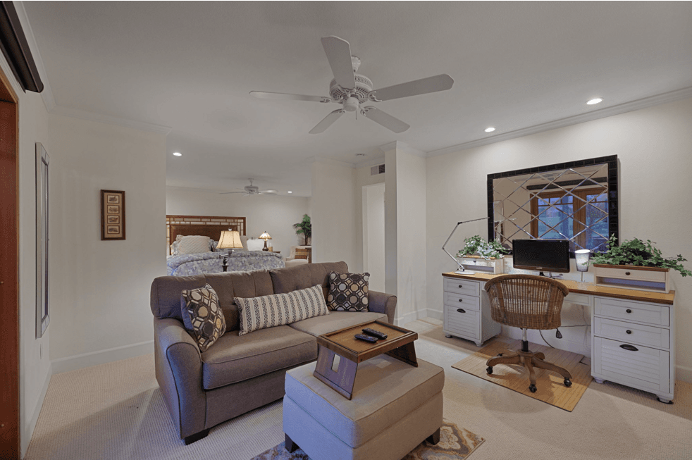 Wells in La Rocca - Image 38