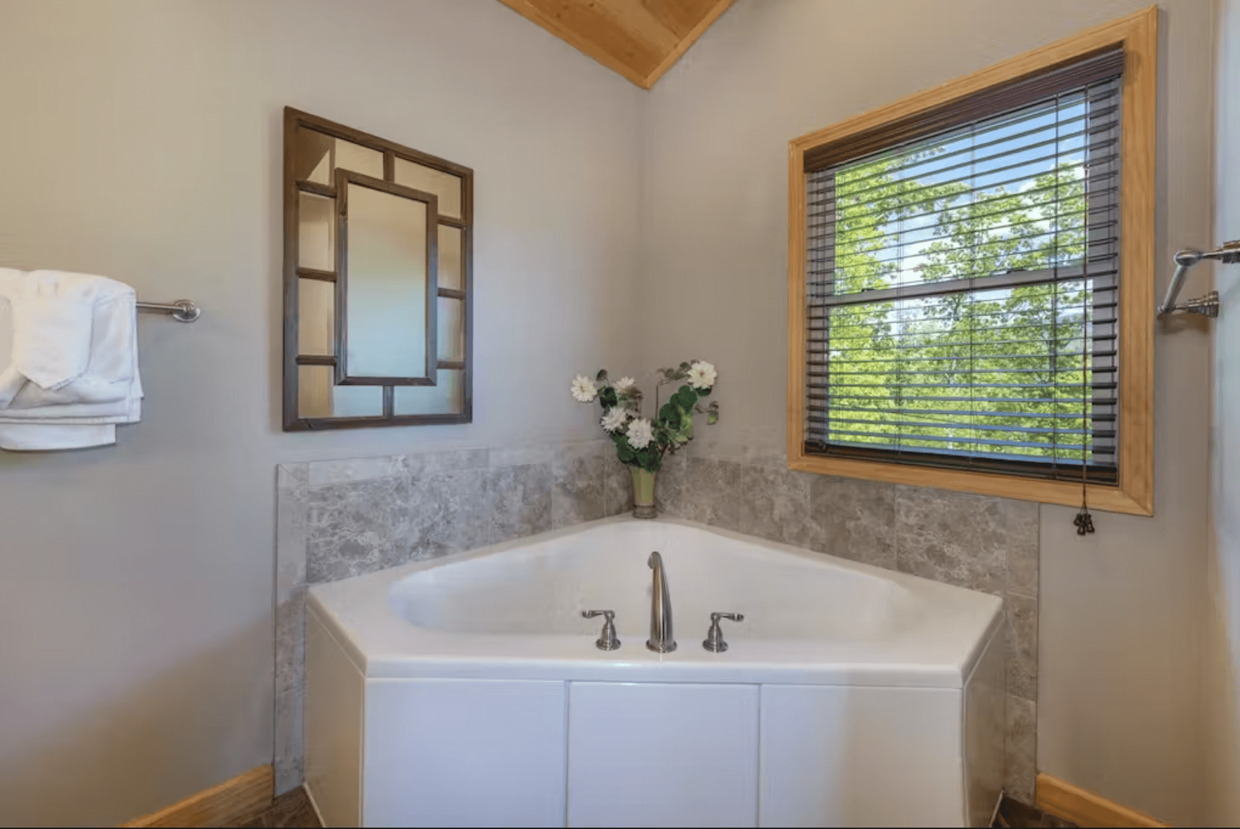 Eagles View - Image 15