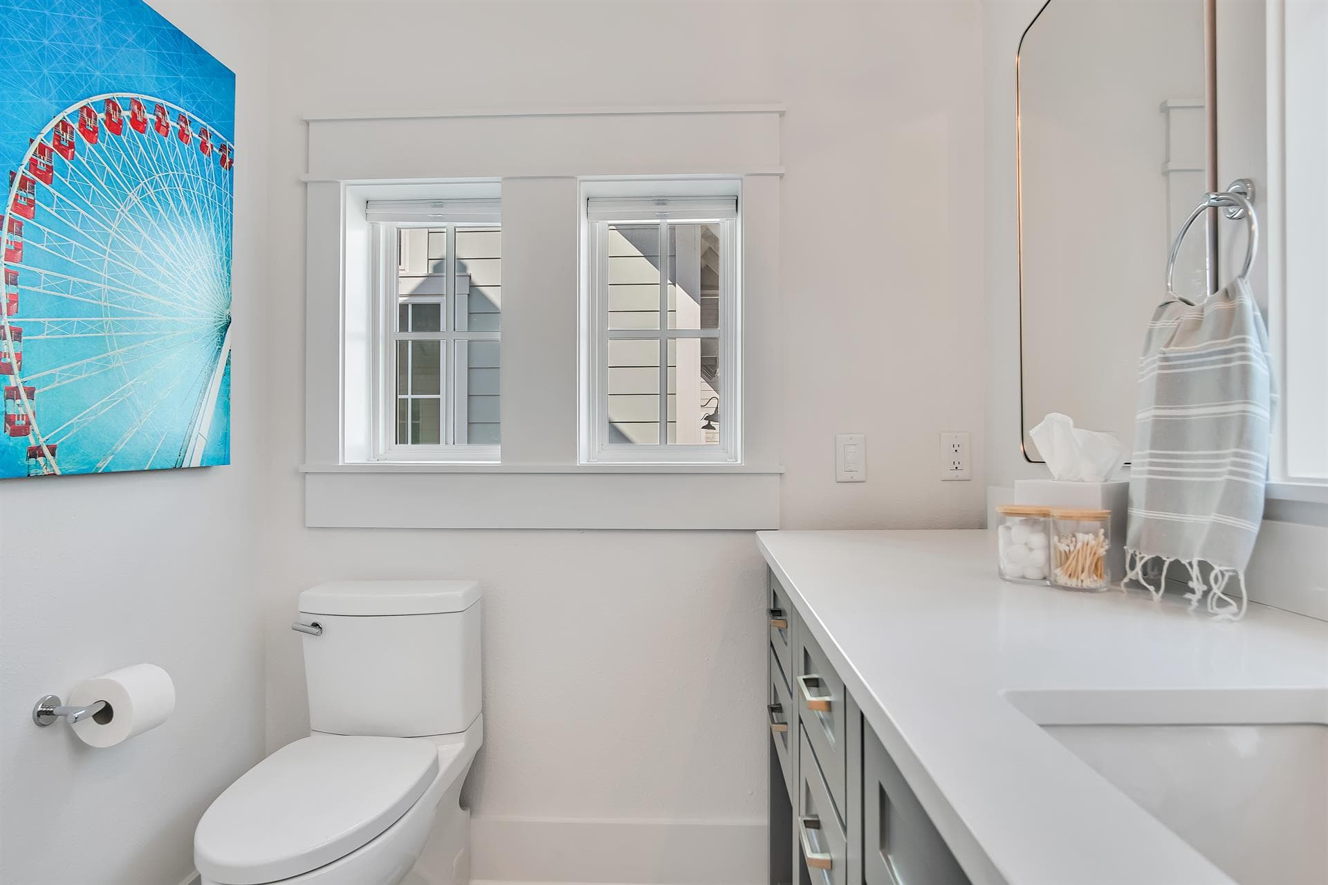 Isle of Dogs - Image 19