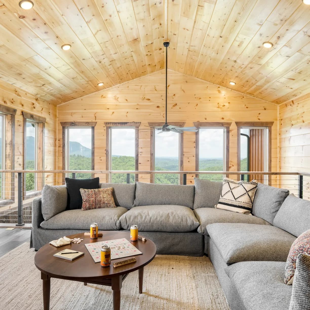 Duval Villa - Image 3