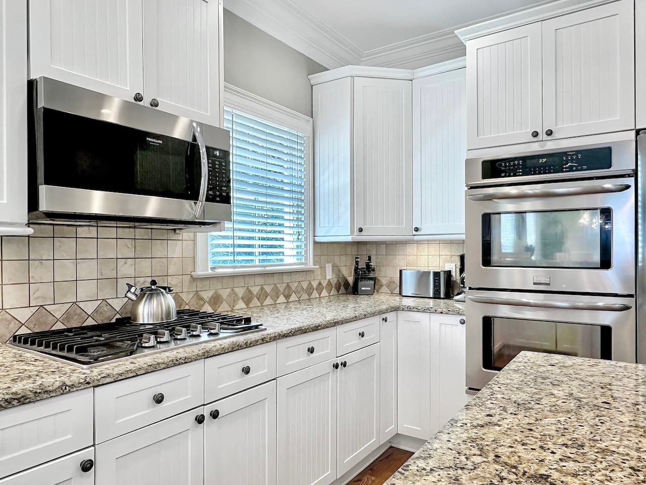 Beach Retreat - Image 24