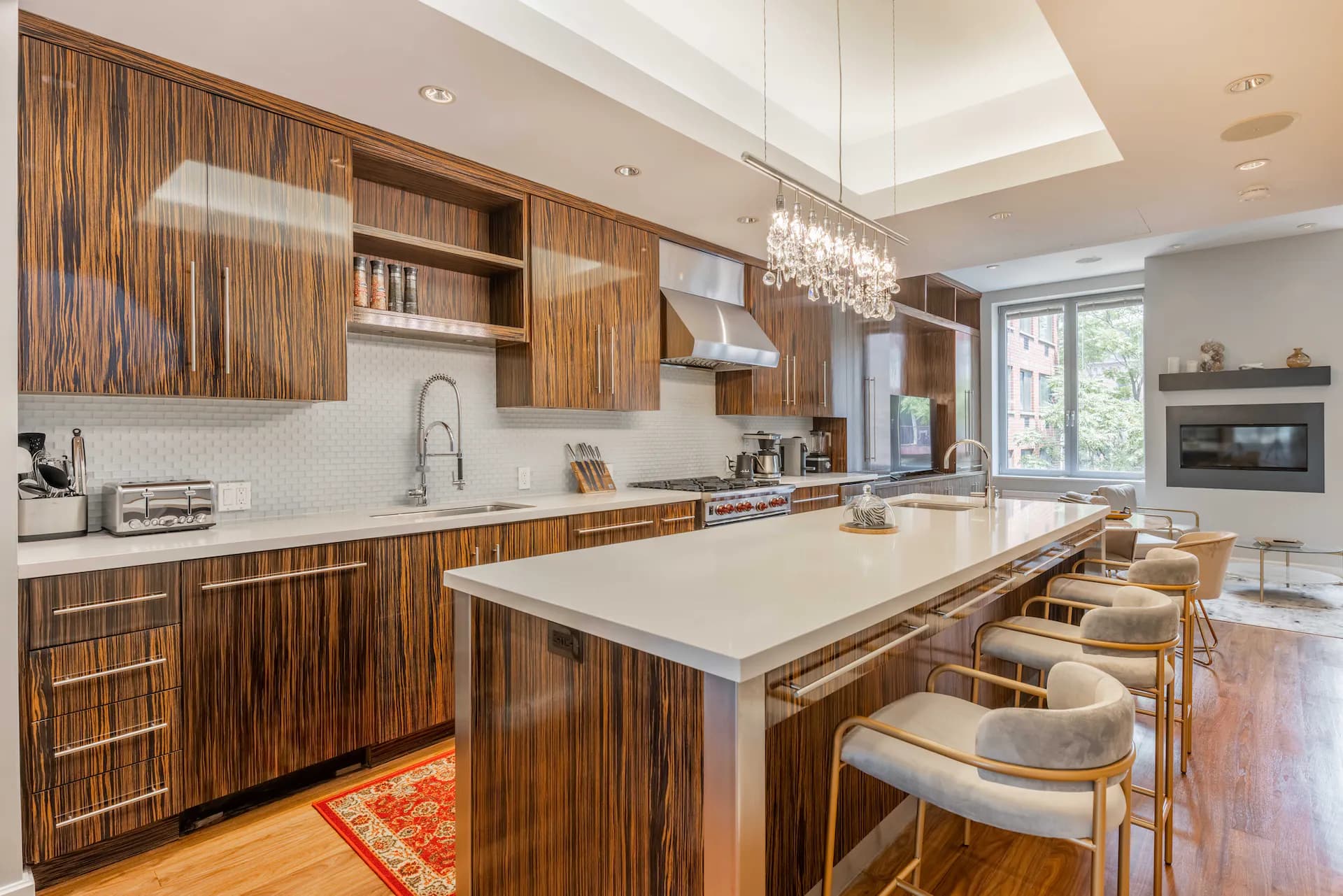 Gotham House III - Image 2