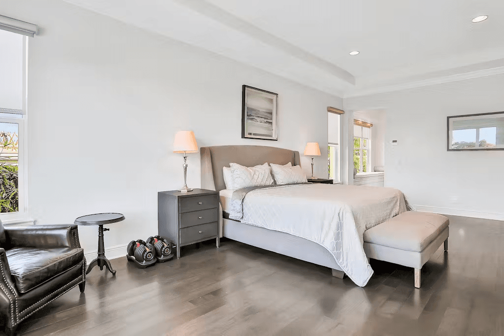 Island Estate Waterfront Villa - Image 27