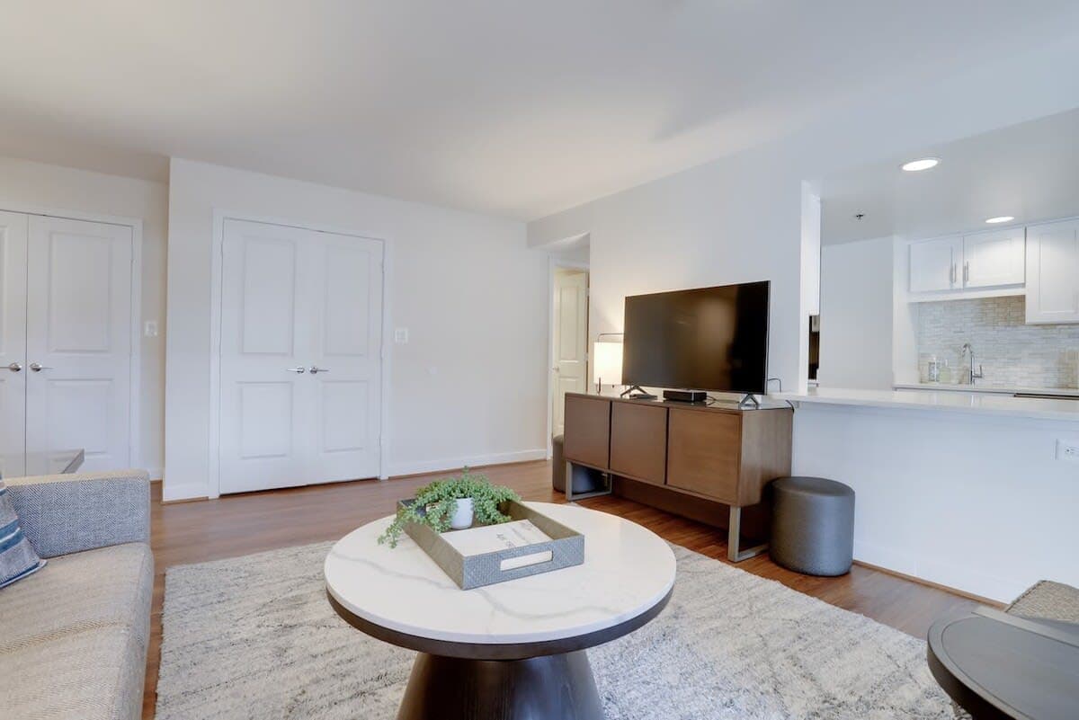 Hydrangea Residence - Image 6