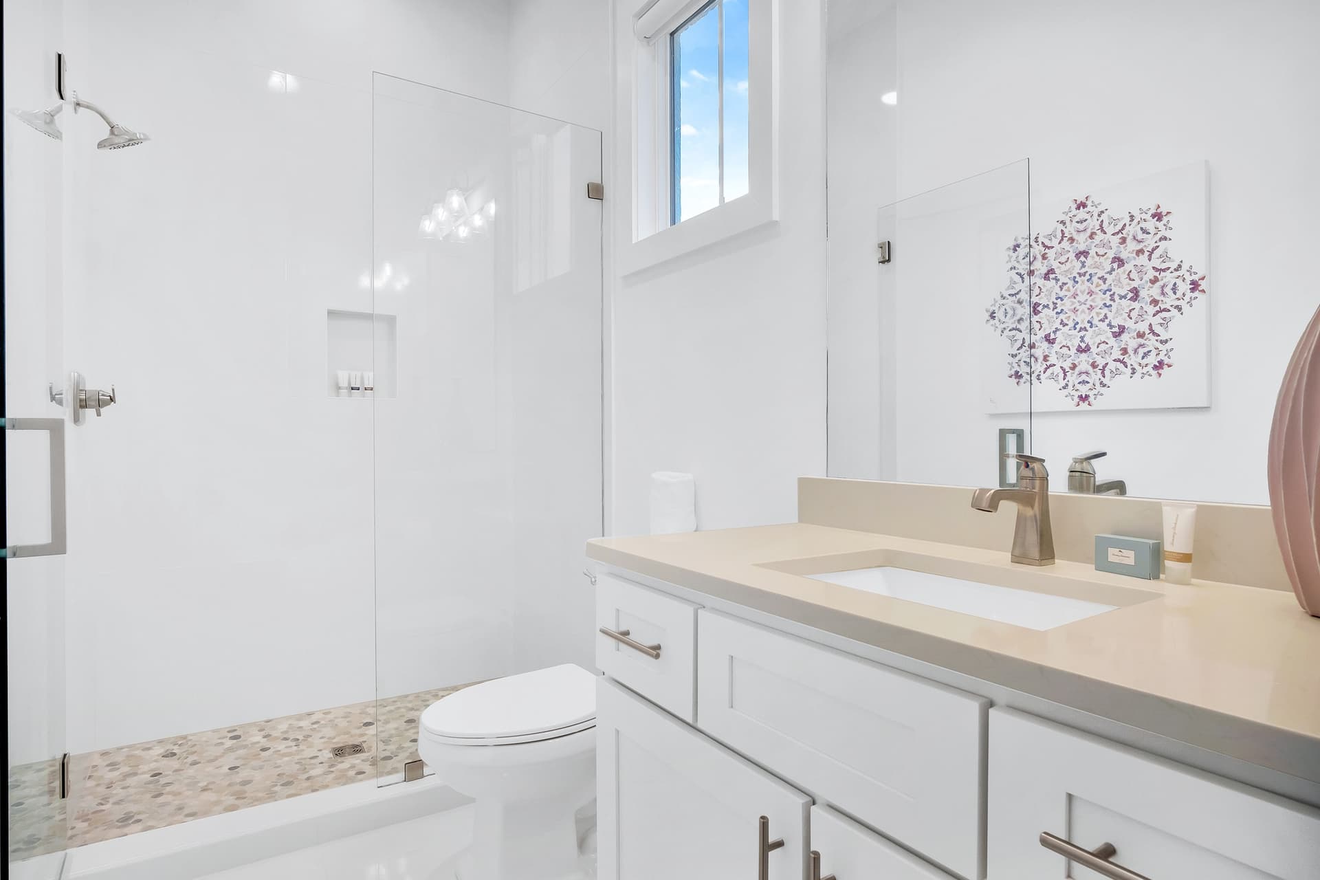 Aces High - Image 29