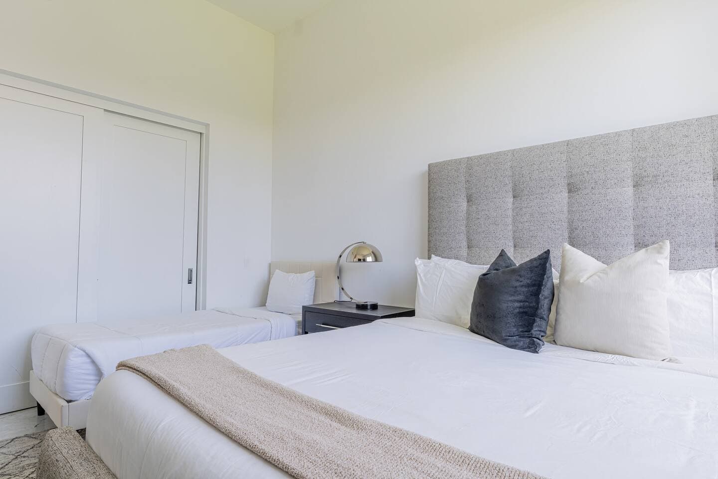 Bravo Villa #3 - Image 22