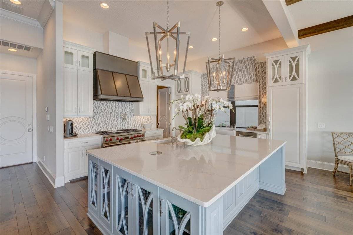 Bayside Paradise Mansion - Image 5