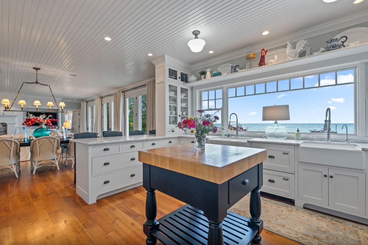 Goettelman's Lake House - Image 17