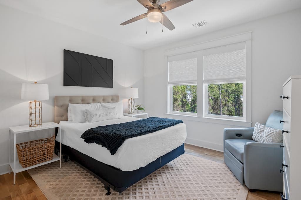 Shore Thing House - Image 25