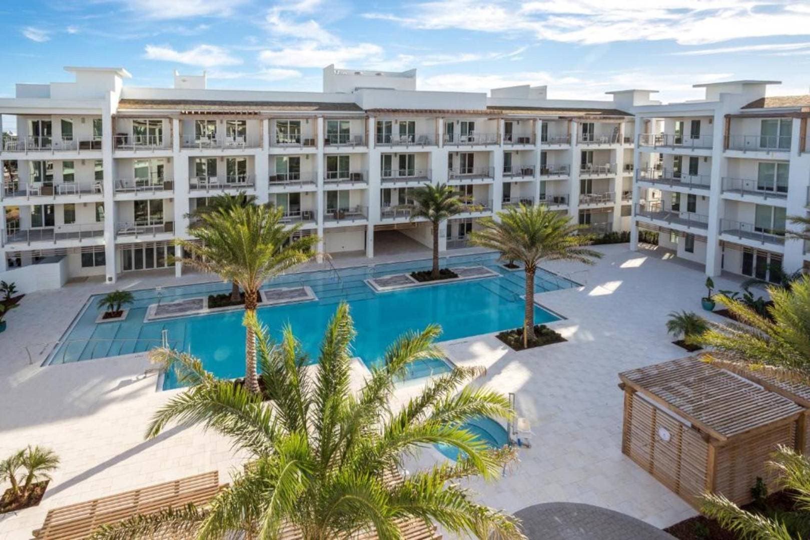 Pointe Residence - Image 32