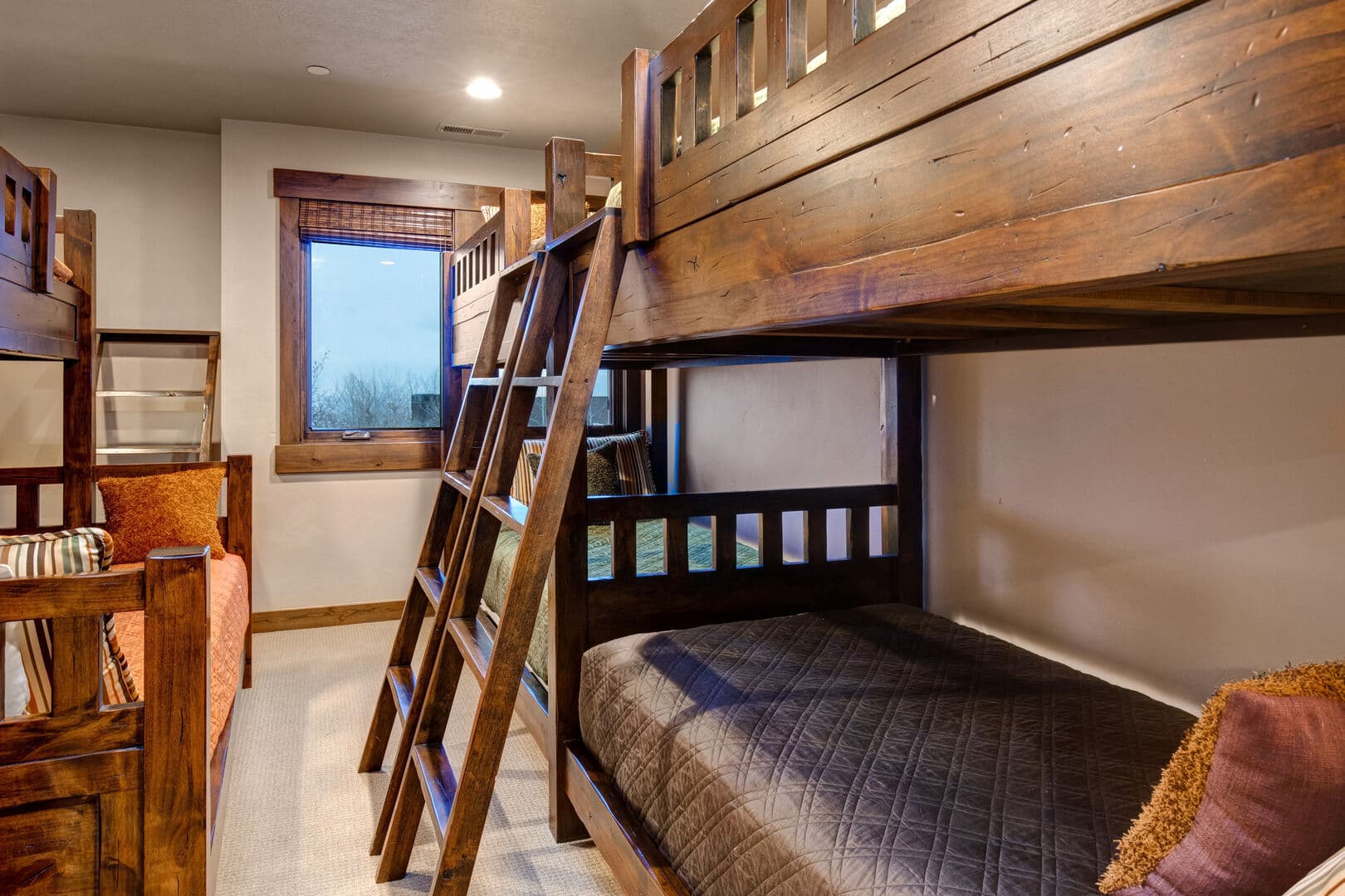 Atop Park City - Image 27