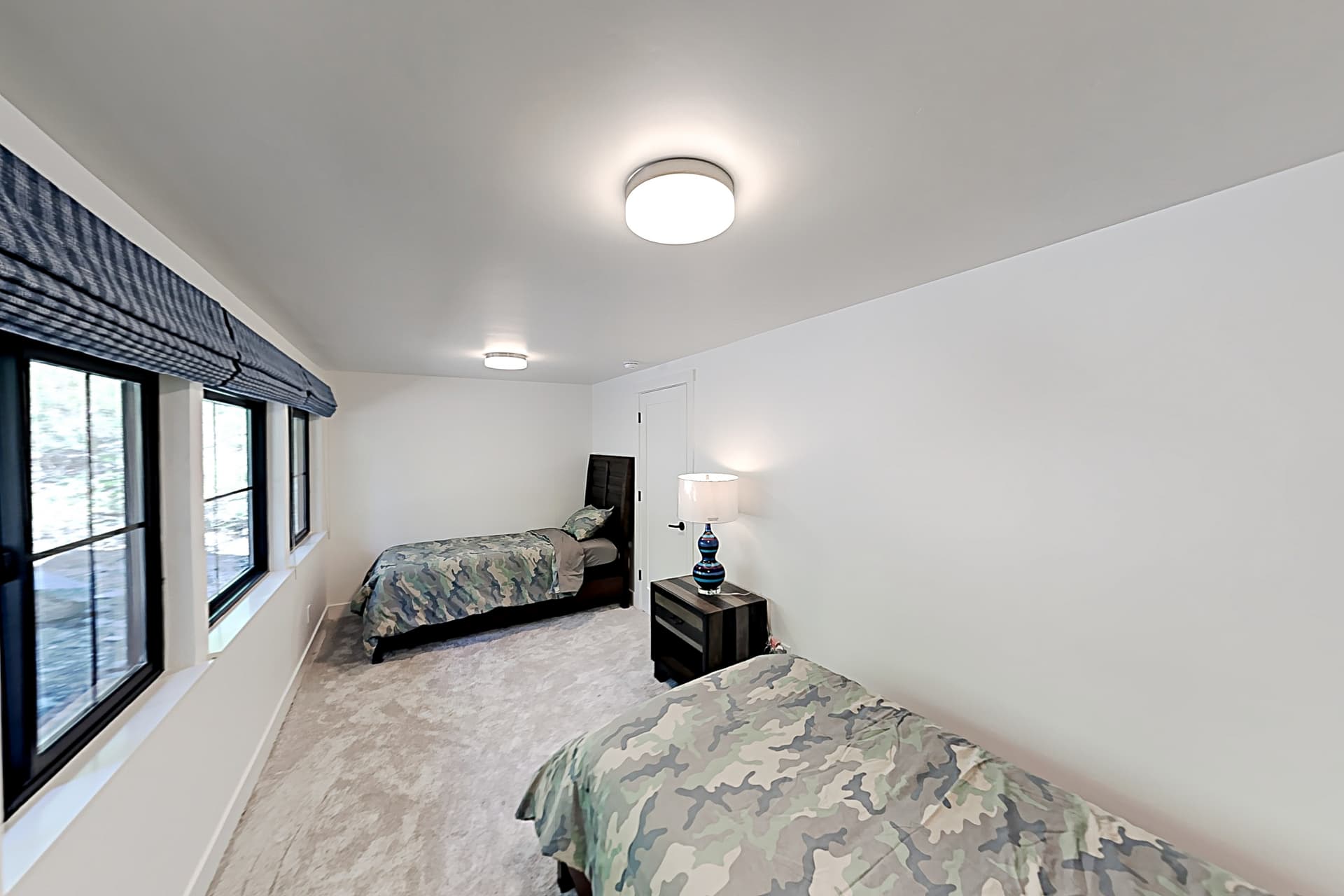 North Lake Adventure House - Image 18