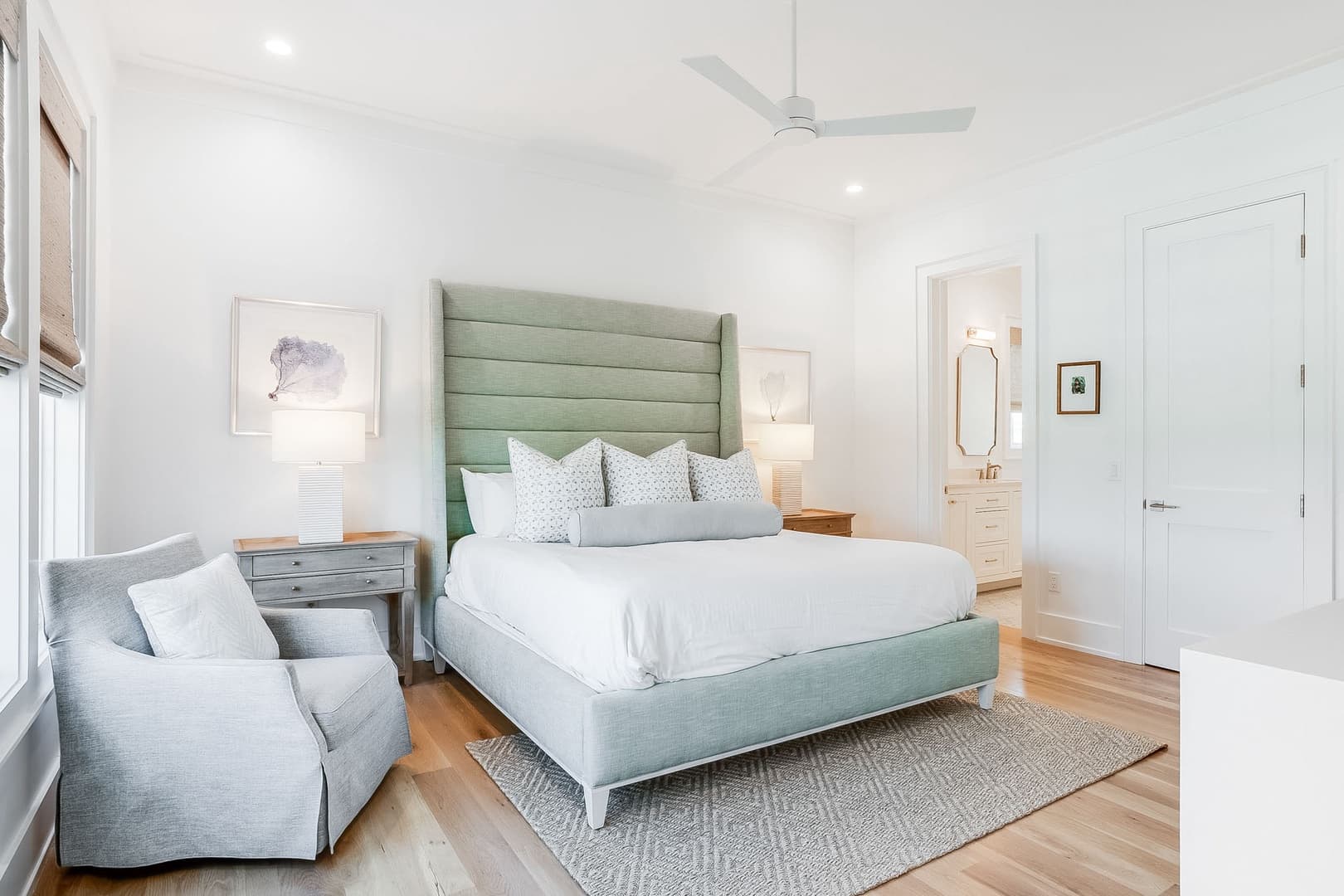 Coastal Comfort - Image 28