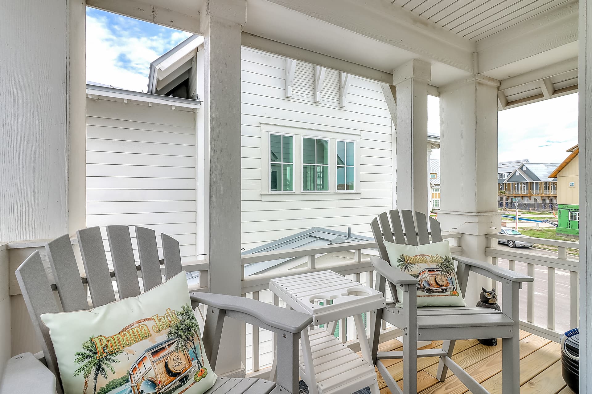 Barefoot Bungalow Home - Image 10