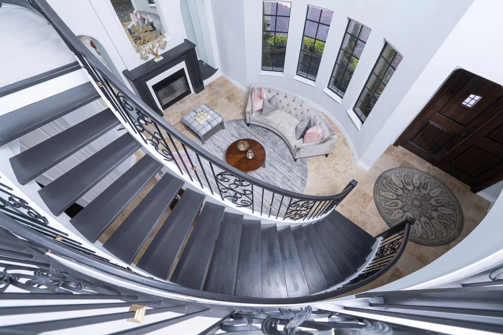 Isaac Villa - Image 34