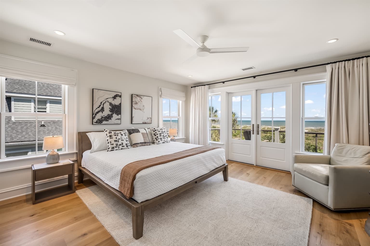 Beach Shelter - Image 24