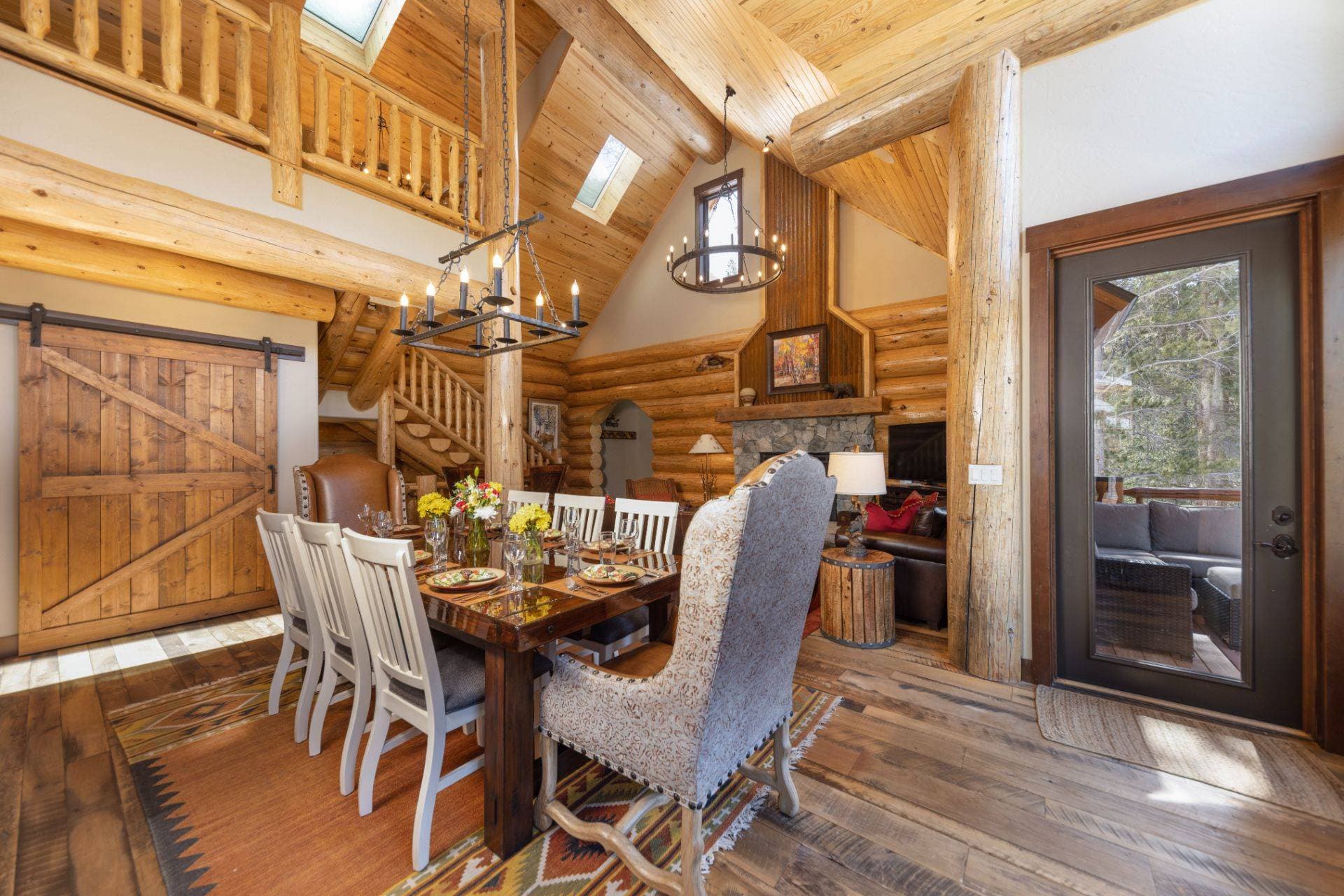 Pine Ridge Cabin - Image 10