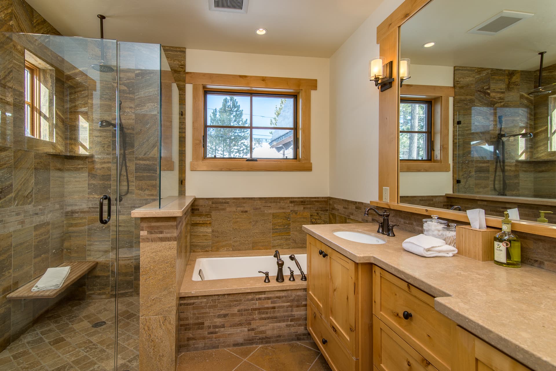 Mount Olympia Oasis House - Image 12