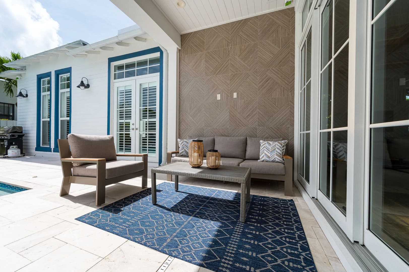 Delray Bliss - Image 35