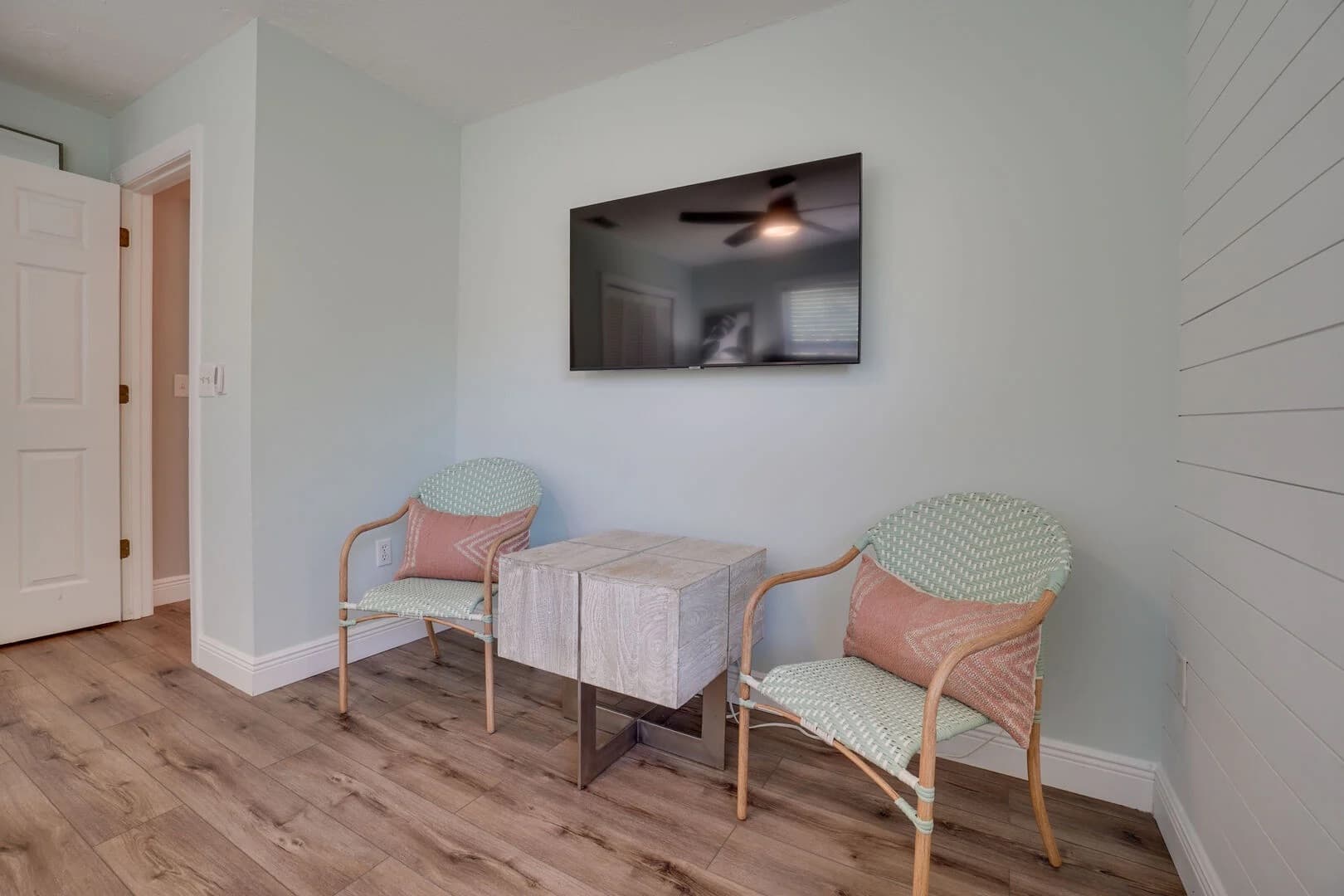 Coconut Cove - Image 24