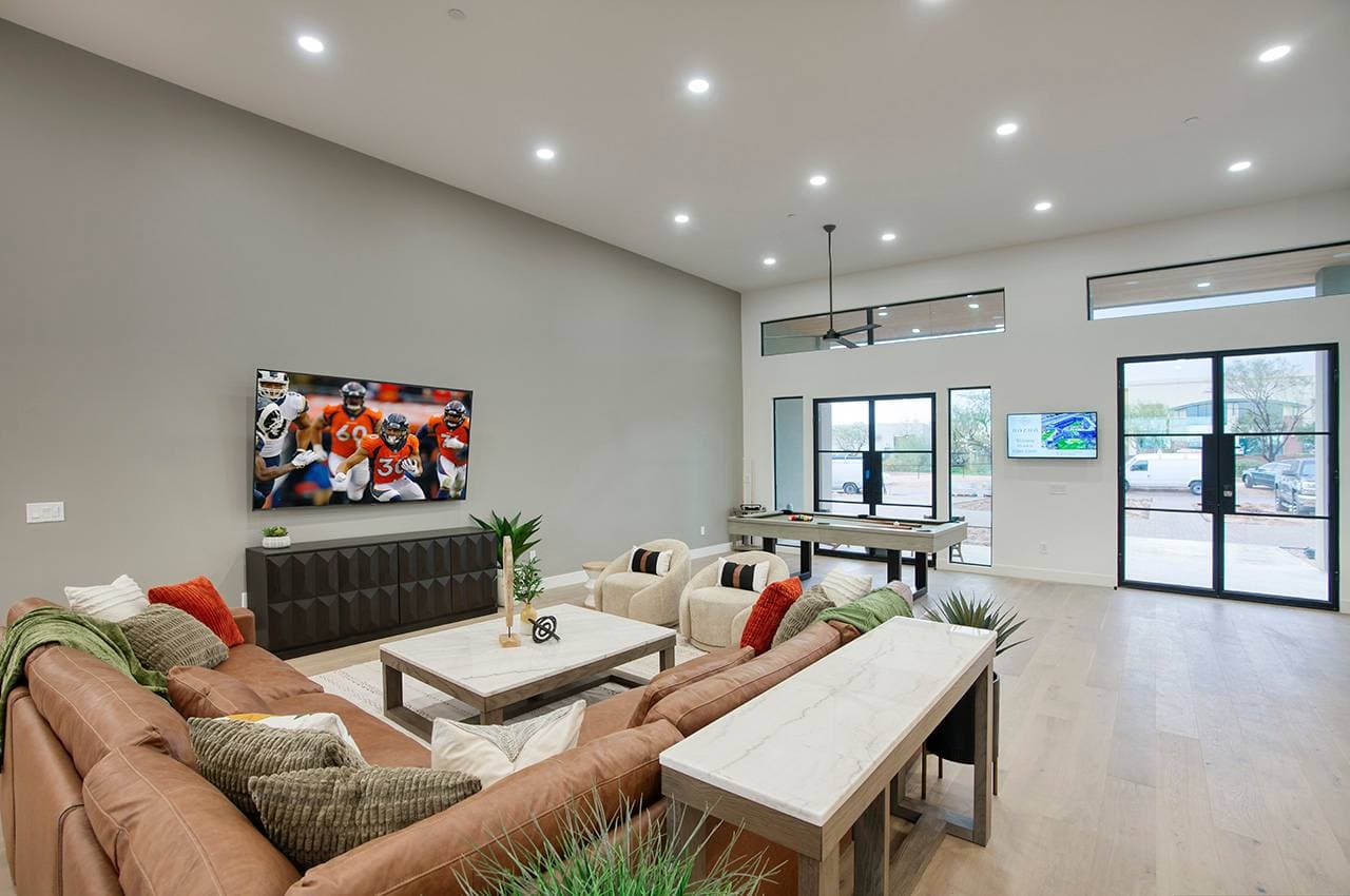 Estate on Harmony - Image 55