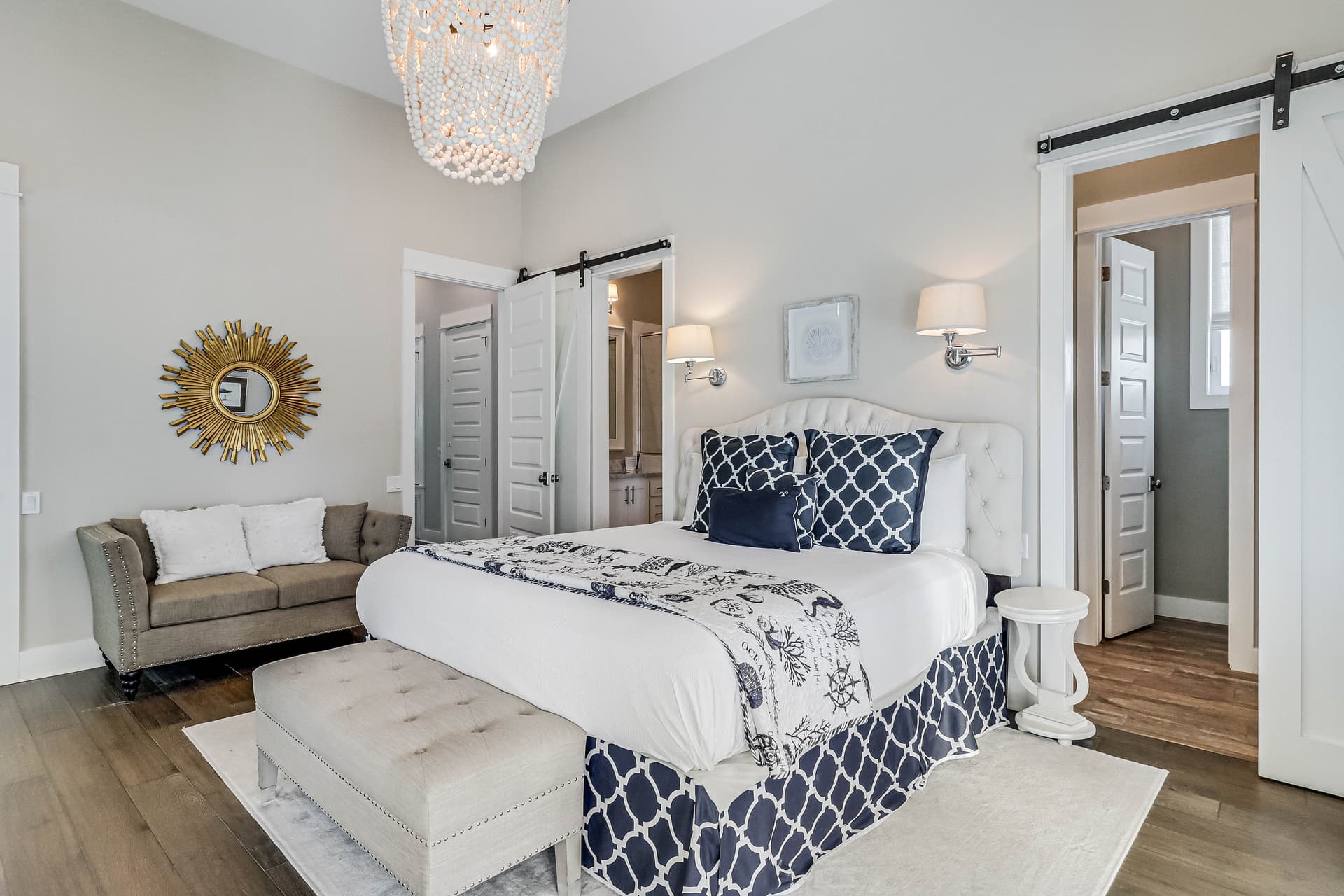 Wave and Sea House - Image 16