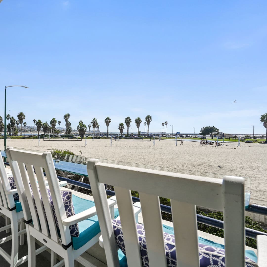 Oceanfront Palm House - Image 28