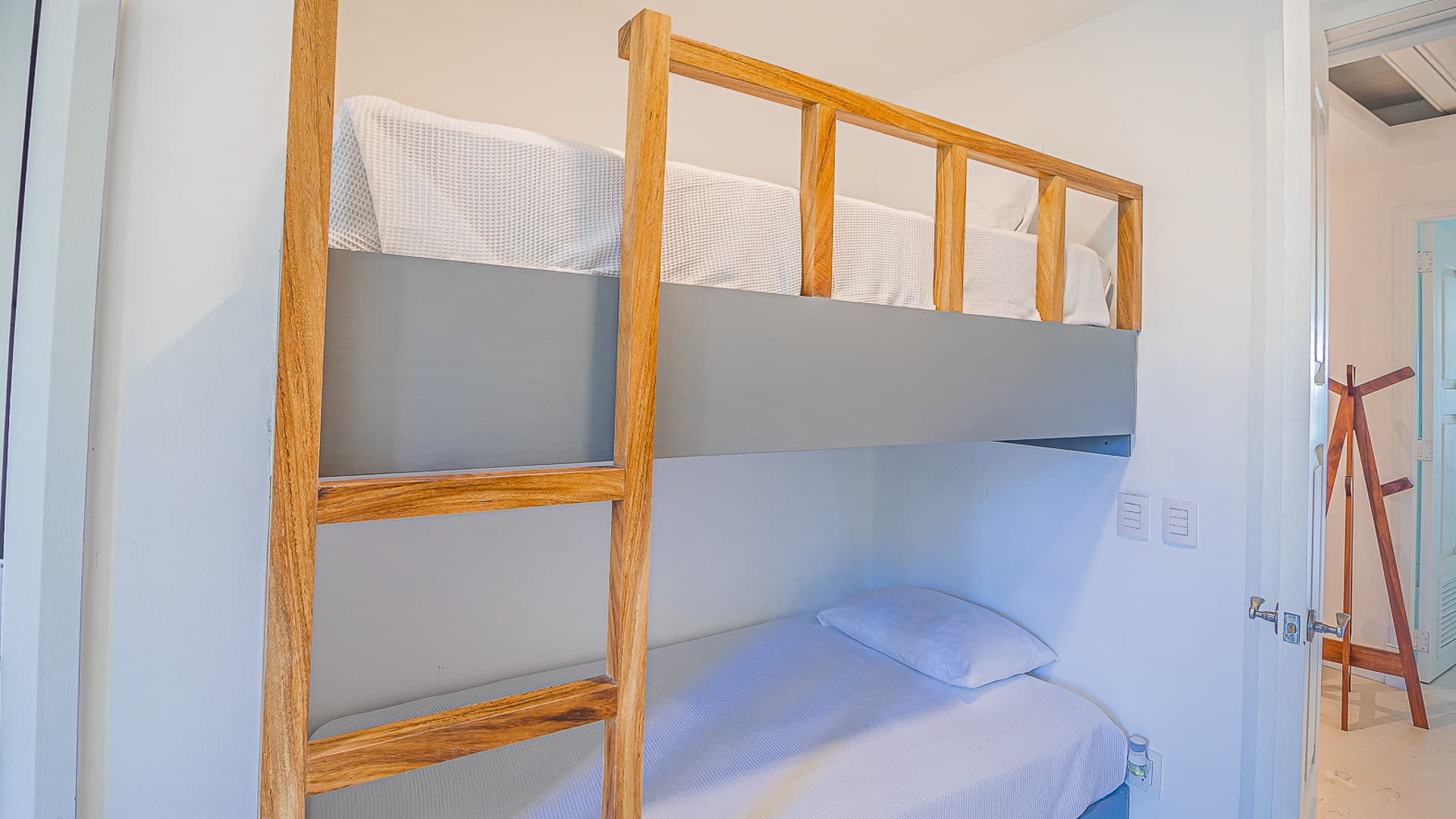 Beach Vibe House - Image 16