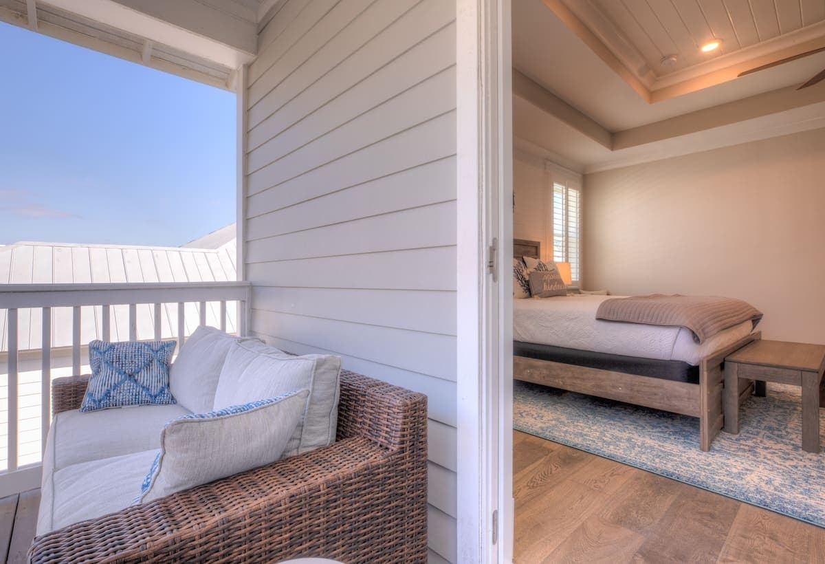 Coconut Cove - Image 25