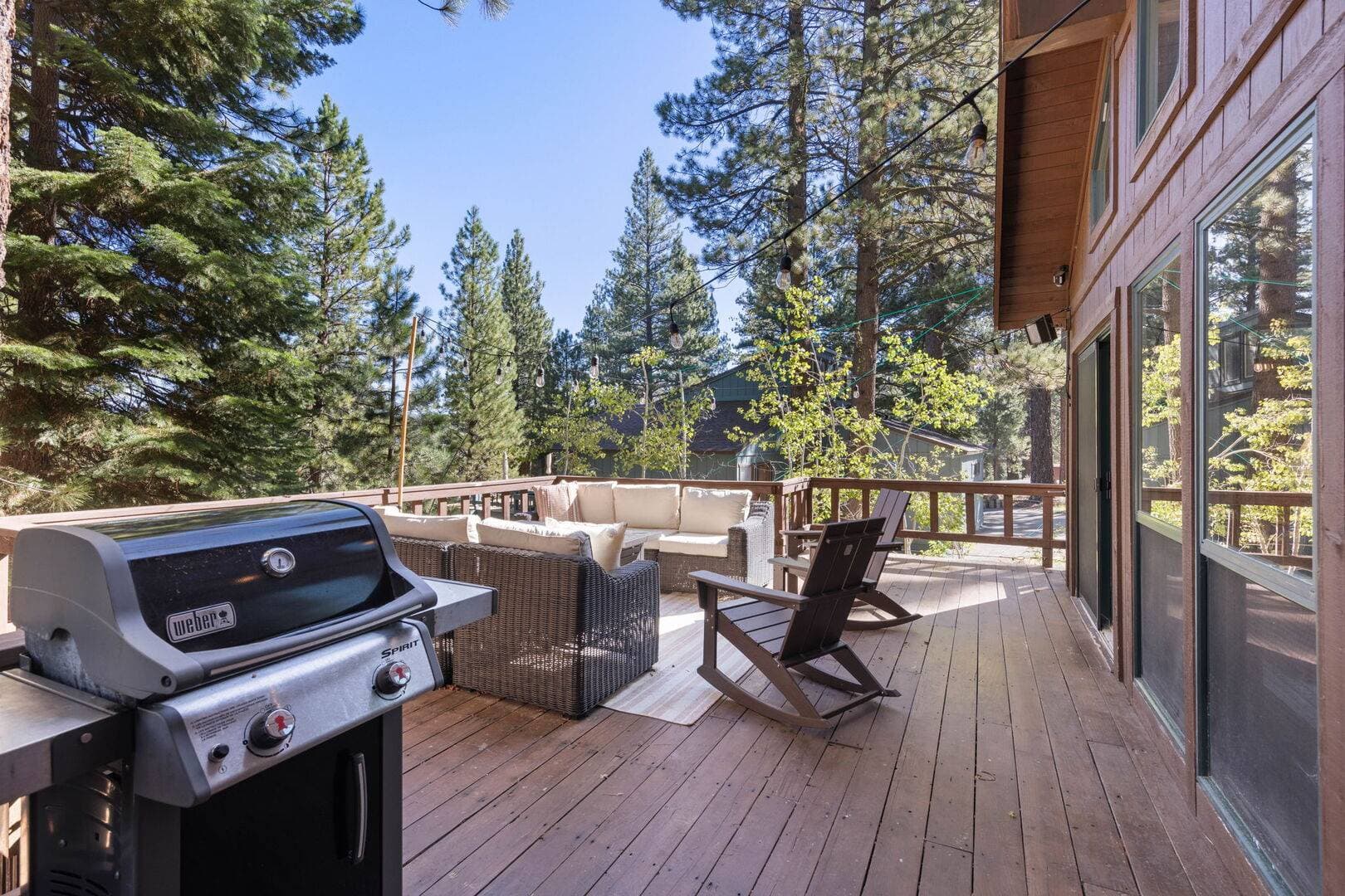 Sleeping Bear Lodge - Image 2