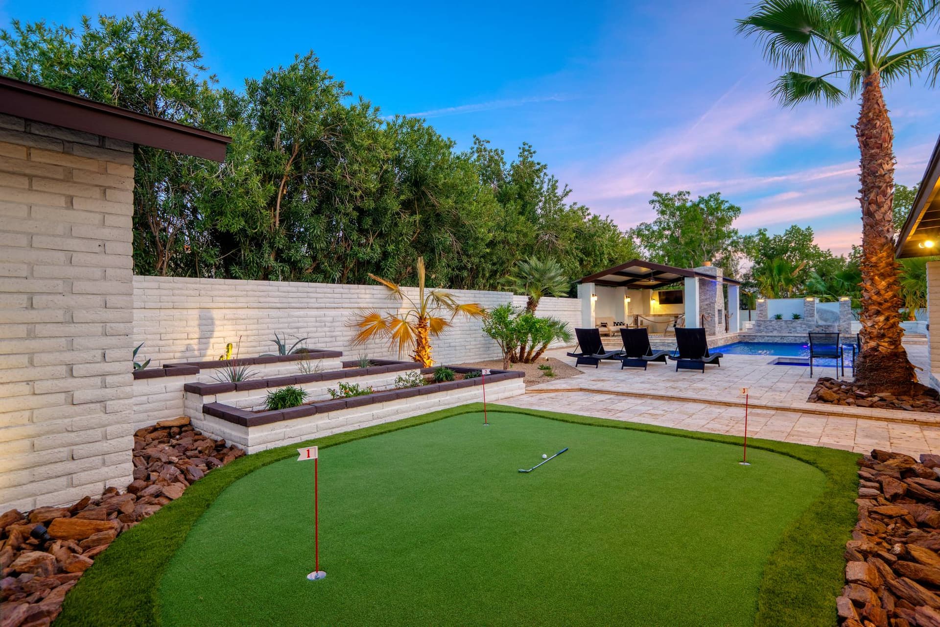 Desert Retreat - Image 5