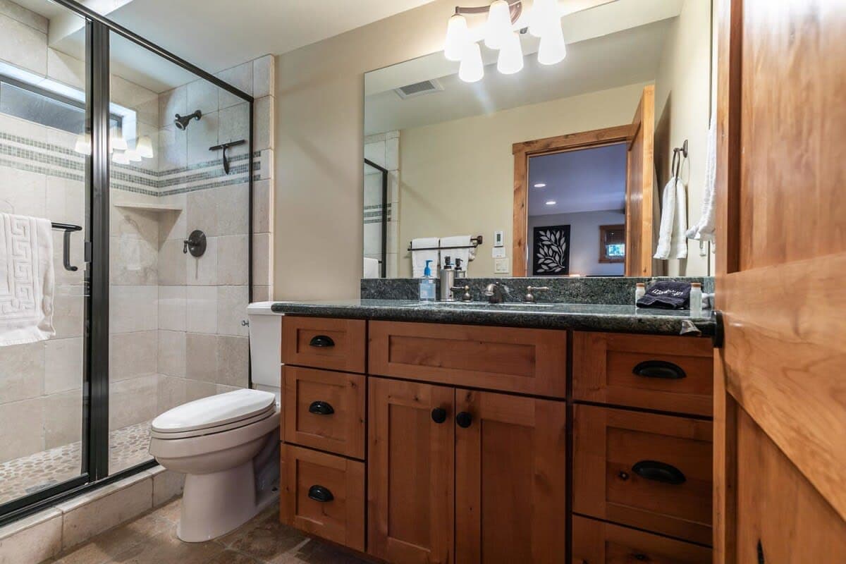 EJ's Point - Image 15