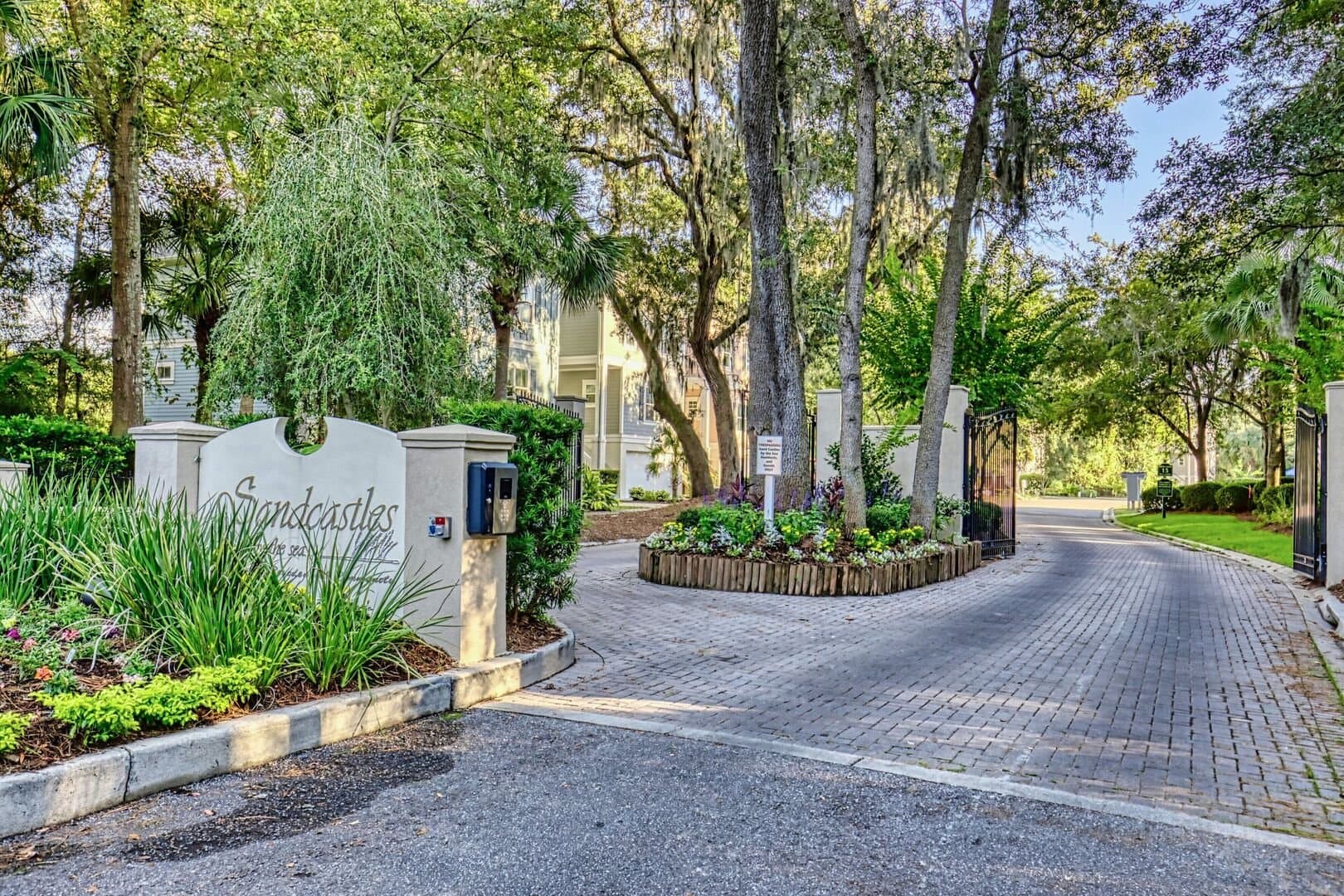 Sunshine Beach Home - Image 67