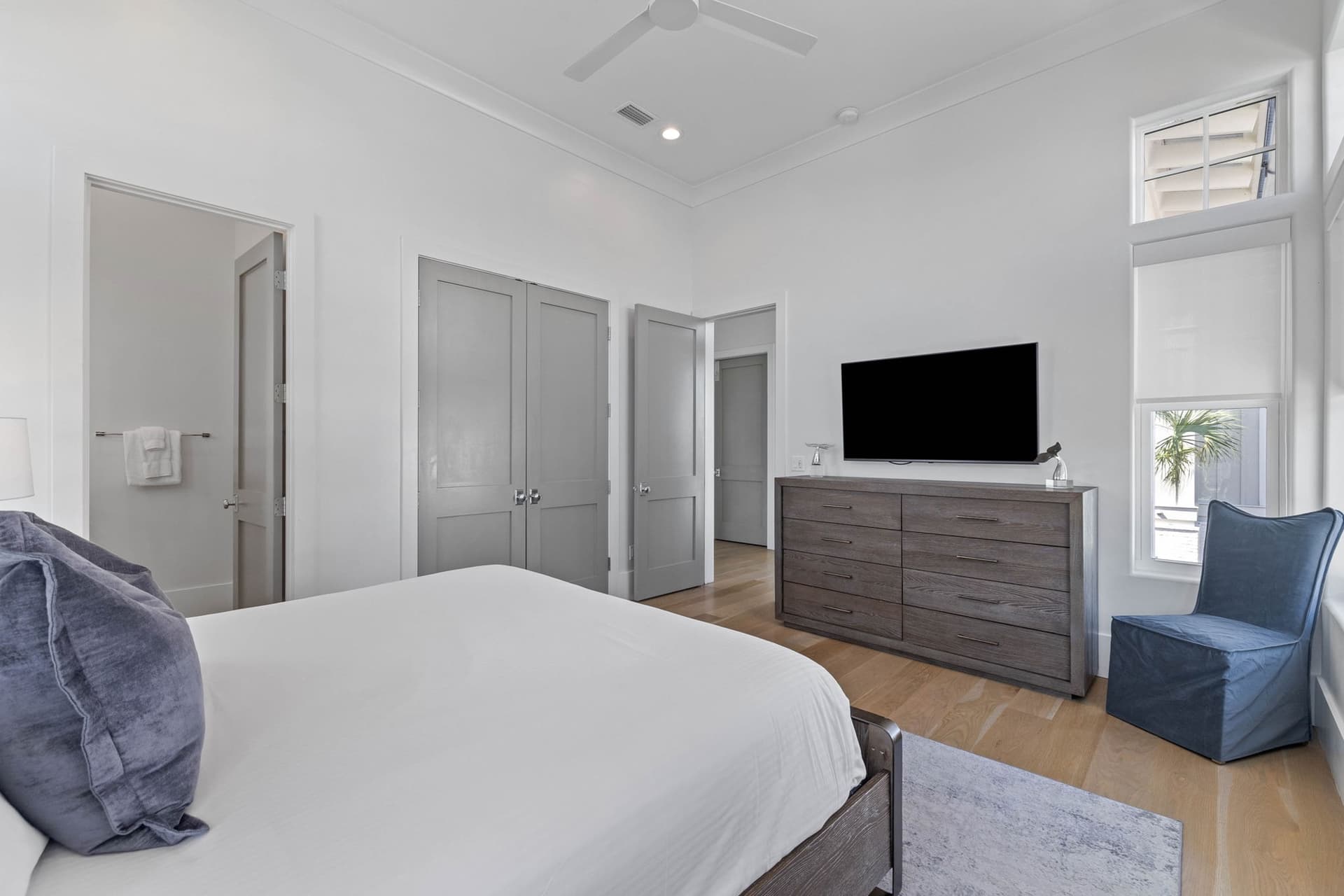 Gulf Shore Manor - Image 50