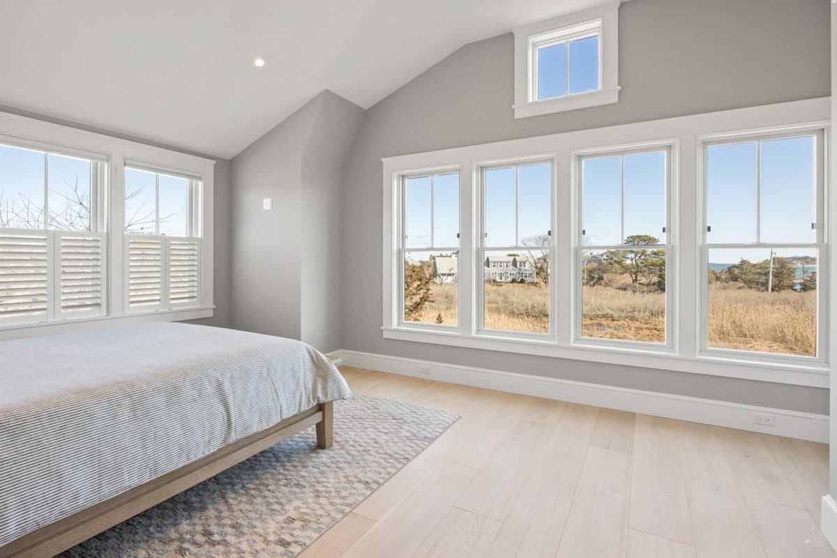 Strong Island Manse - Image 38