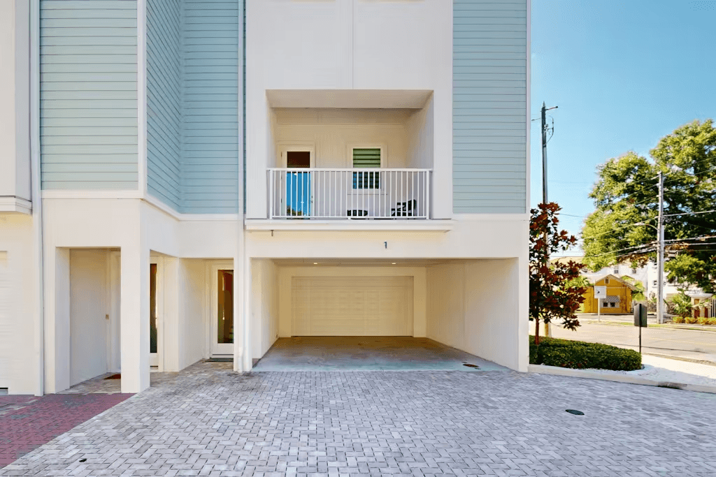 Mira La Vista - Image 23