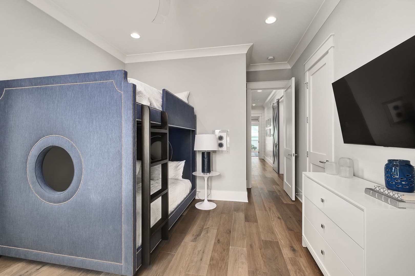 Grayton Gold - Image 30