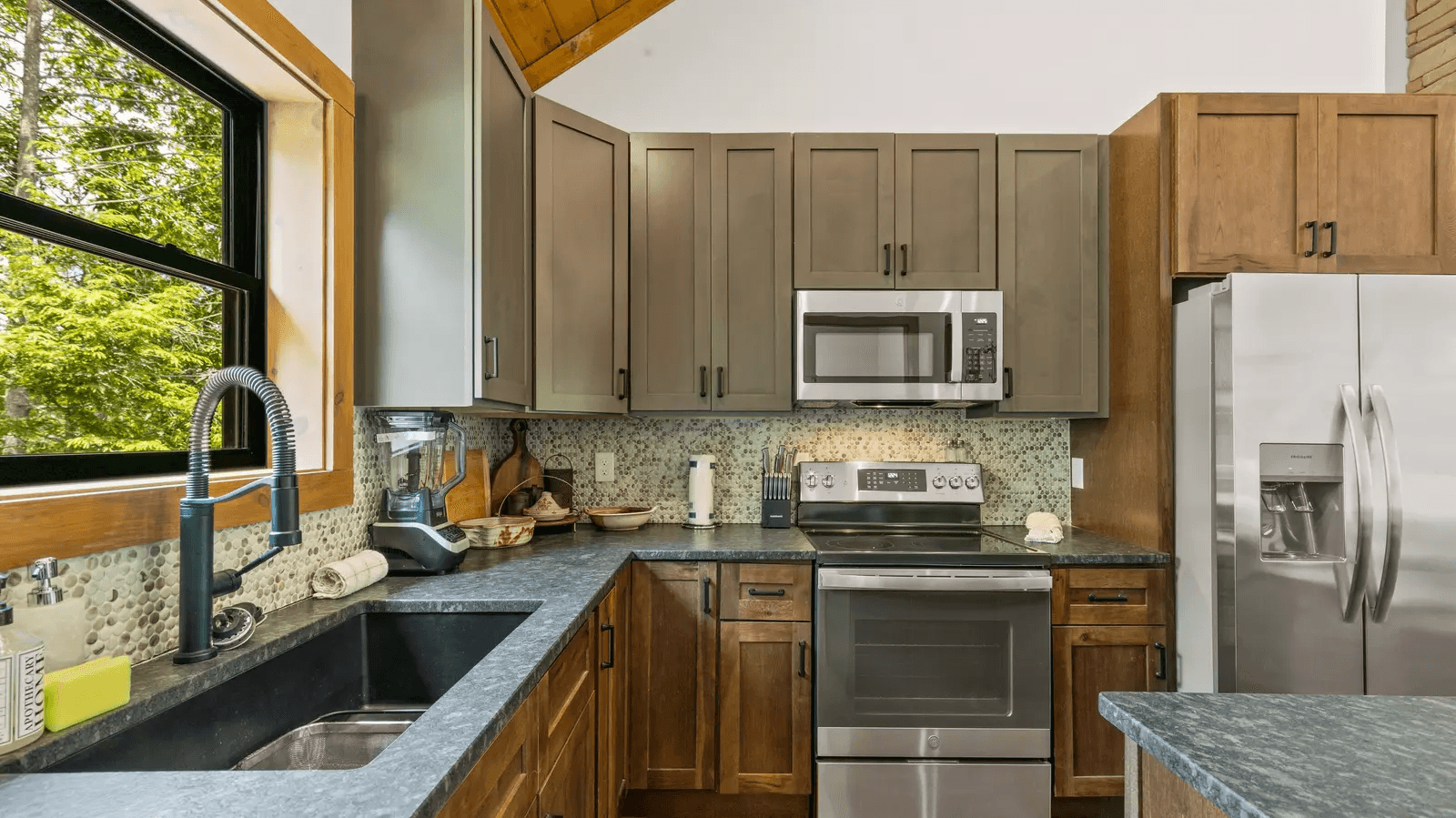 Pool Me Once - Image 14