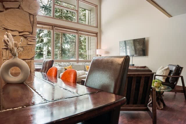 Stonebridge Condo - Image 7