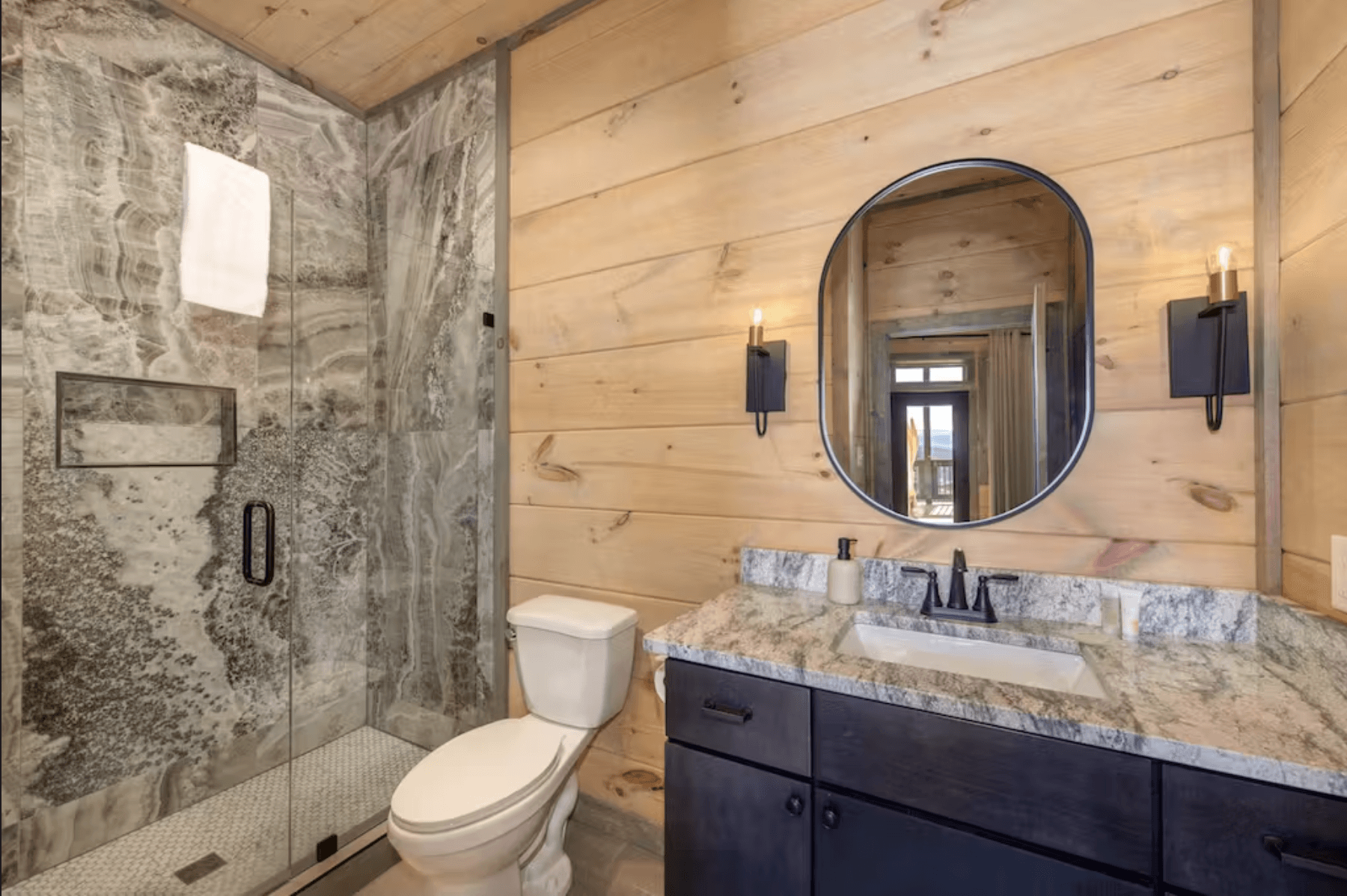 Oasis in the Smokies - Image 16