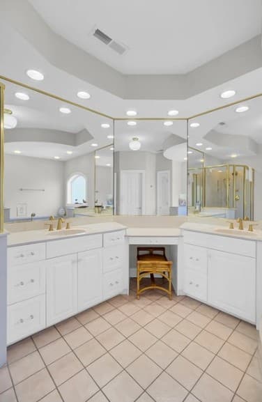 Wavecrest Home - Image 32