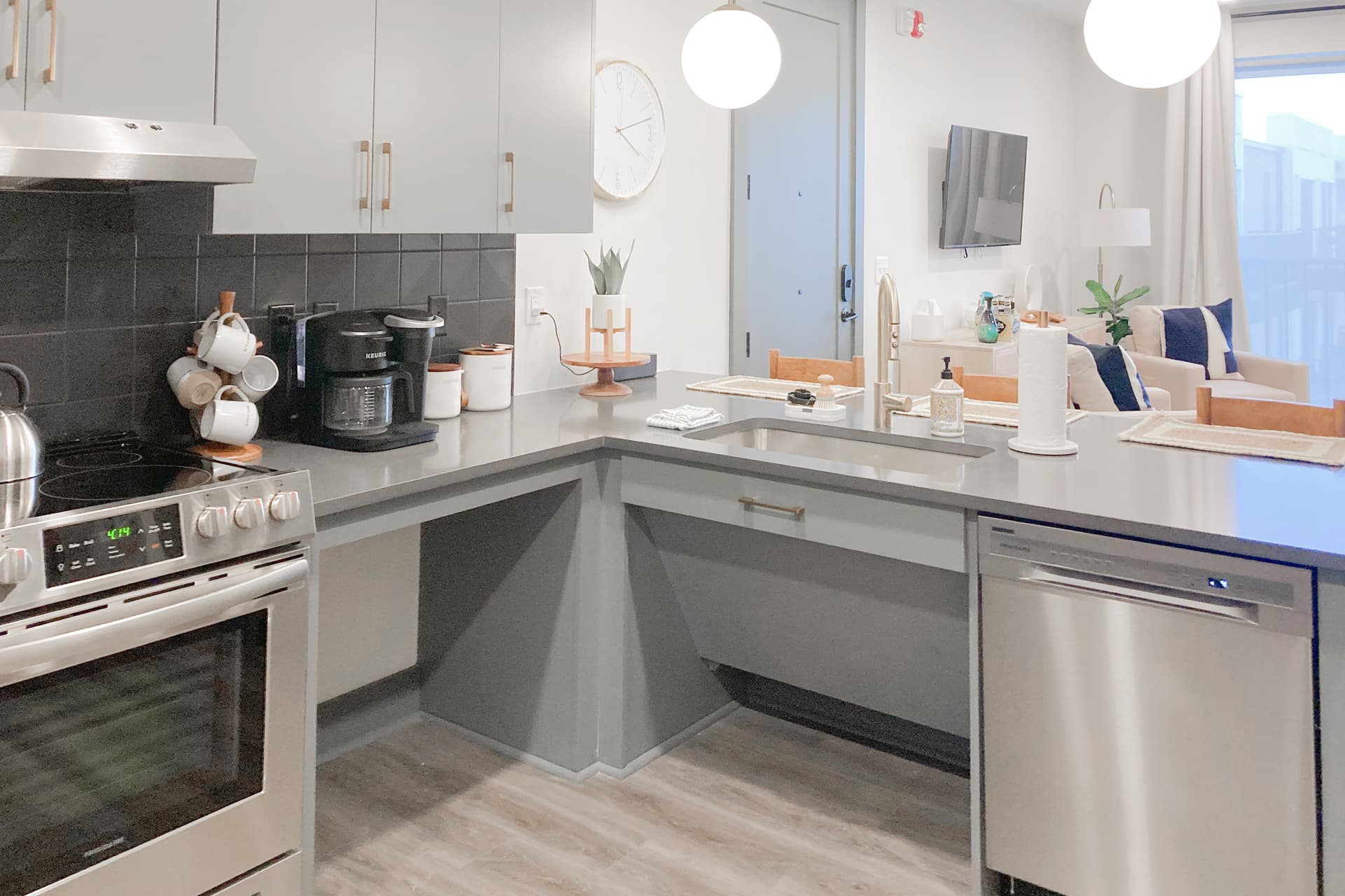 Blue Sky Muse - Image 3