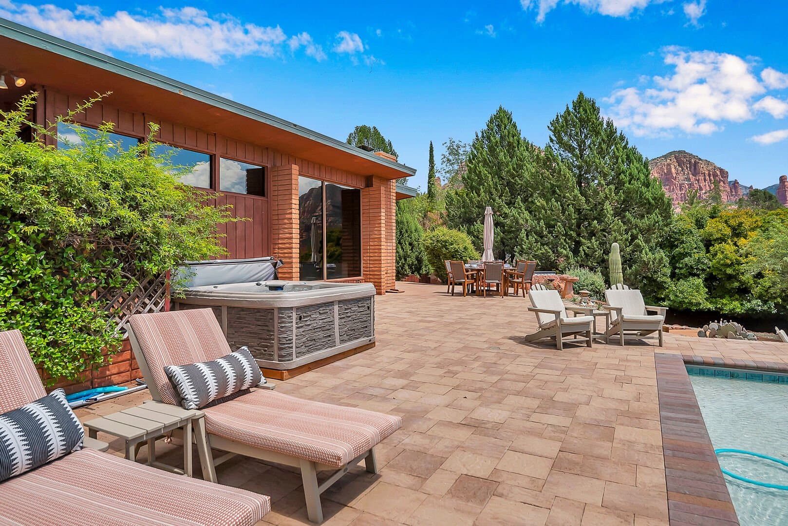 Cathedral Oasis - Image 23