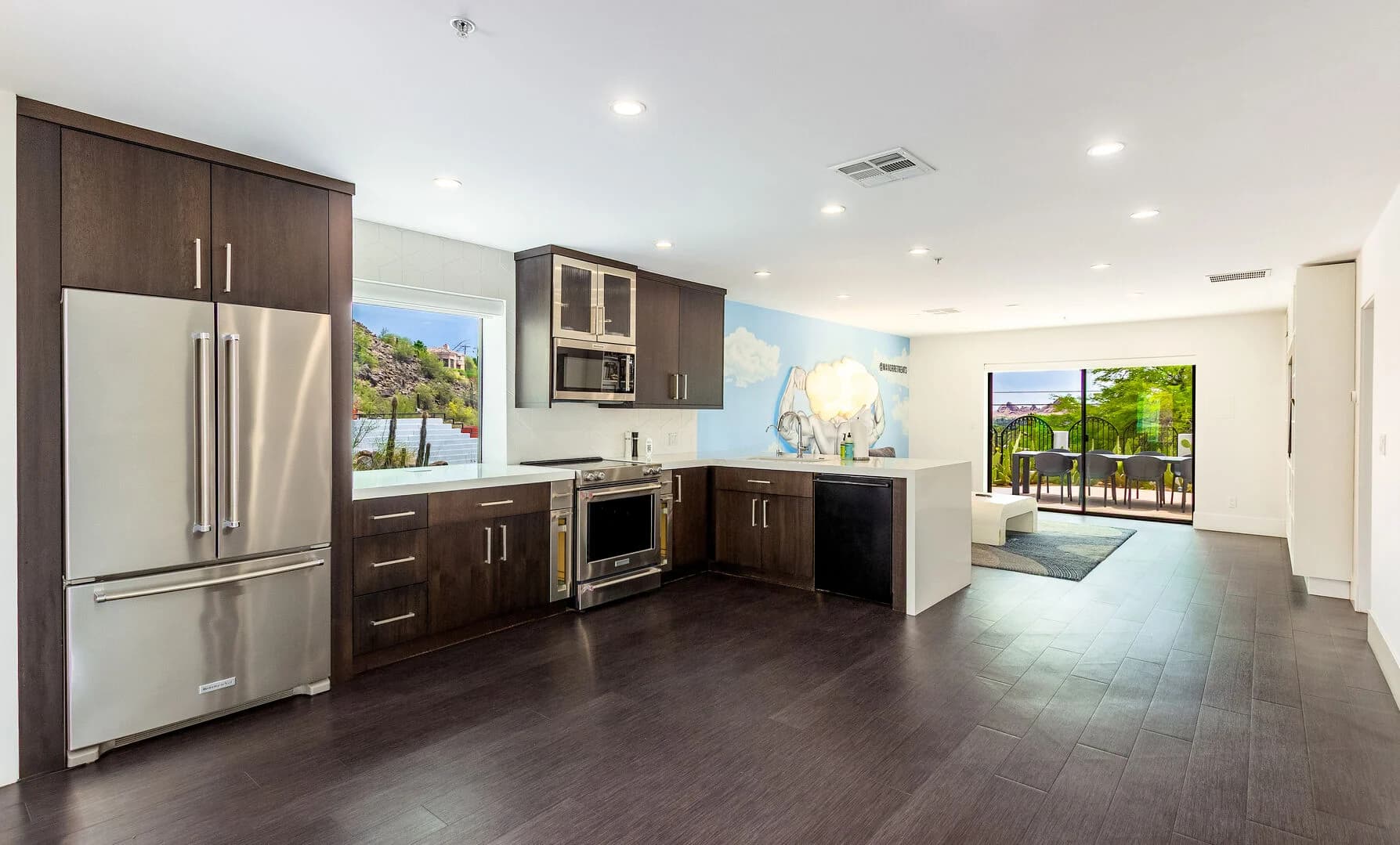 Valle Vista Manor - Image 46