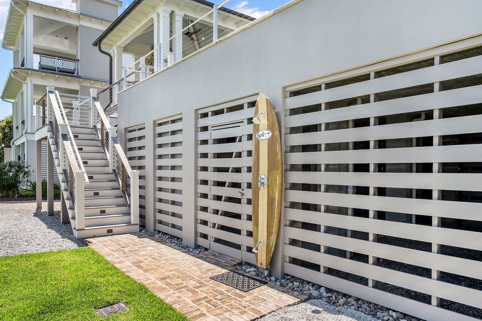 Beach Shelter - Image 71