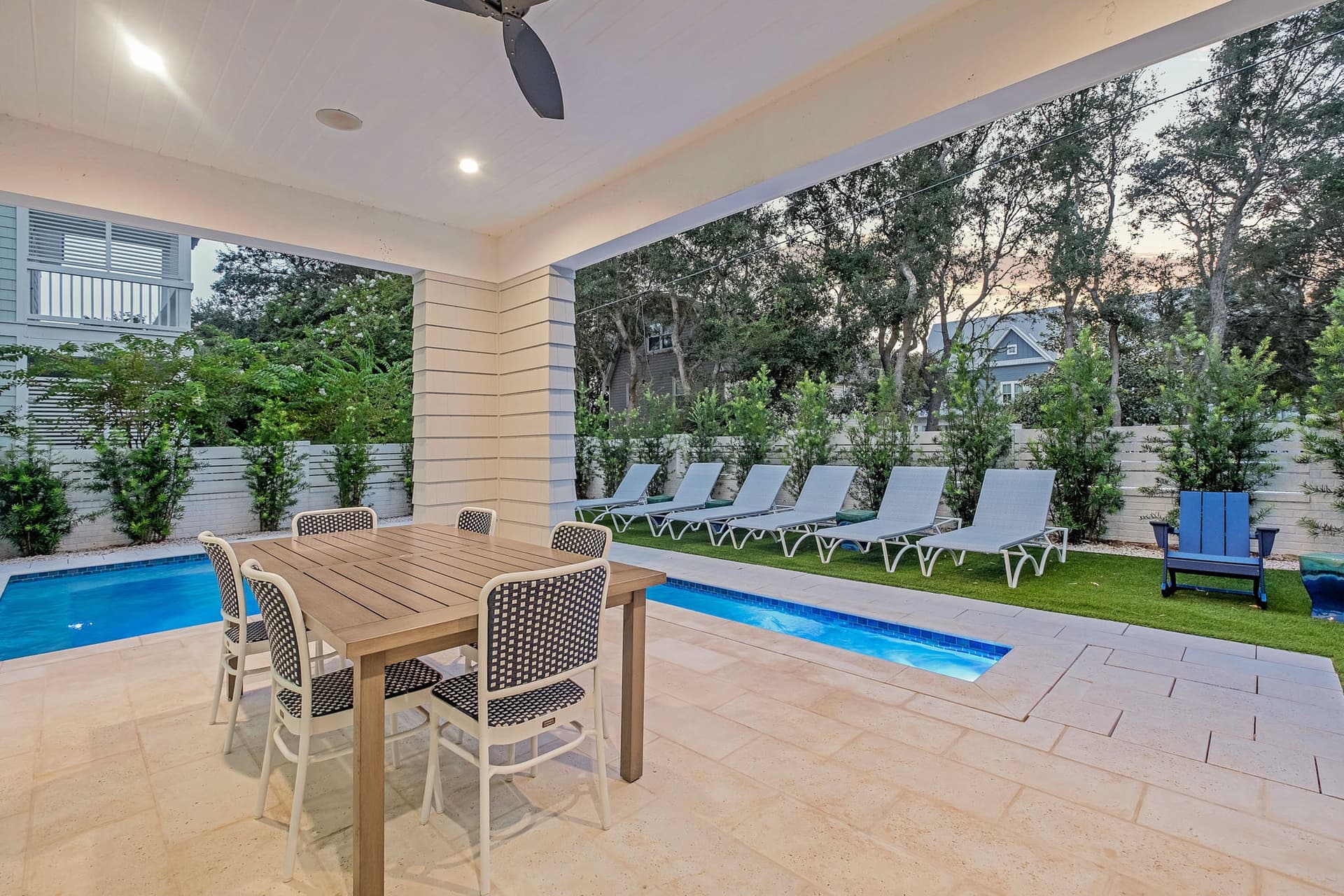 Bearfoot By The Sea - Image 61