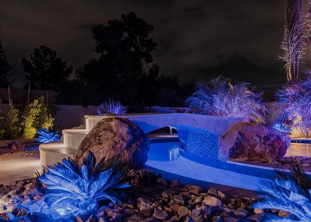 Estate on the River - Image 60