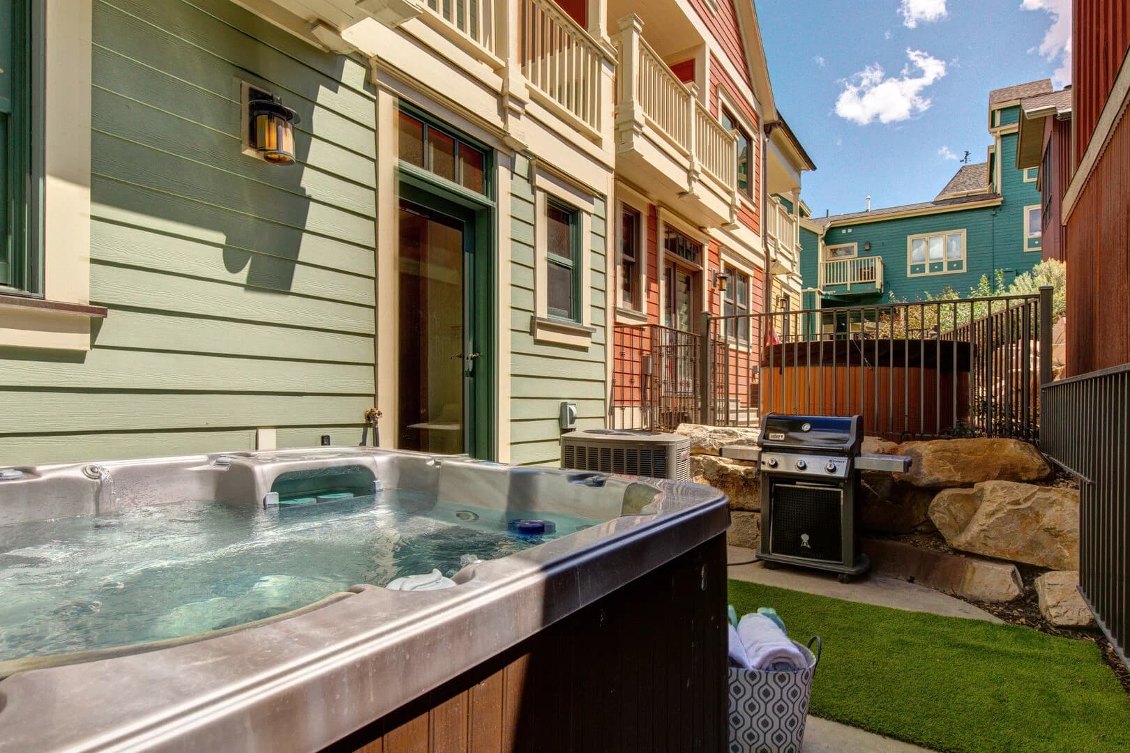 Snowdancer - Image 3