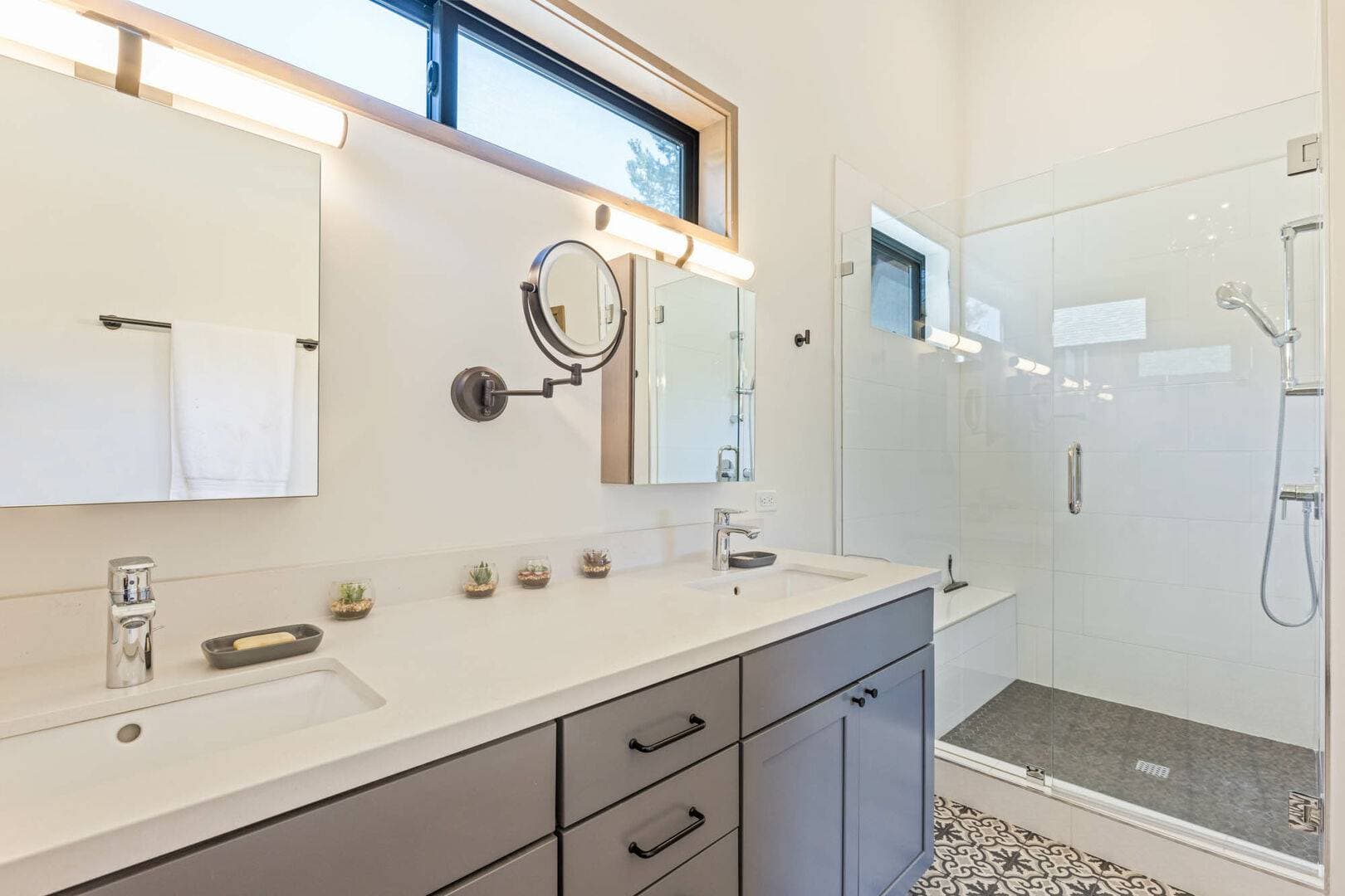 Meadowlark in Tahoe Donner - Image 13